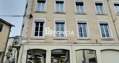 Image d'un appartement 2 pièces 67 m² à 125000€ à sainte-colombe (77650)