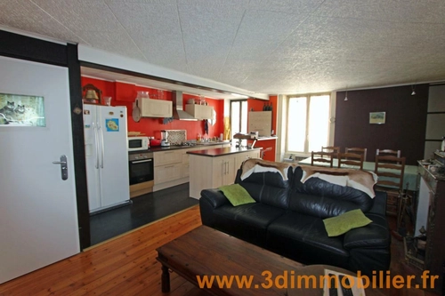 Image d'un appartement 2 pièces 60 m² à 120000€ à lons-le-saunier (39000)