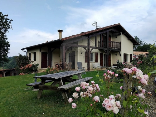Image d'un maison 7 pièces 143 m² à 299000€ à montfort-en-chalosse (40380)