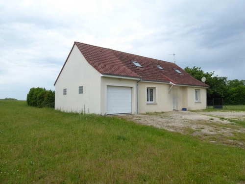 Image d'un maison 4 pièces 91 m² à 170400€ à la chapelle-saint-martin-en-plaine (41500)