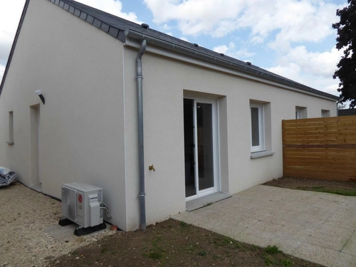 Image d'un maison 2 pièces 40 m² à 785€ à mer (41500)