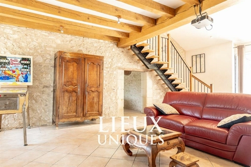 Image d'un maison 6 pièces 193 m² à 389000€ à athée-sur-cher (37270)