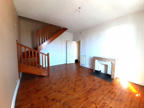 Image d'un appartement 5 pièces 104 m² à 92000€ à saint-étienne (42100)