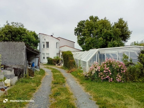 Image d'un maison 7 pièces 150 m² à 630000€ à médis (17600)