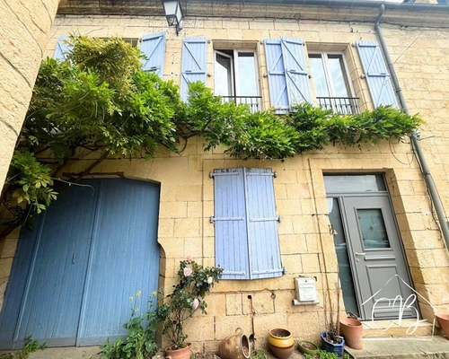 Image d'un maison 6 pièces 195 m² à 335000€ à montignac (33760)