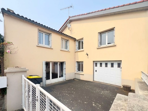 Image d'un maison 5 pièces 122 m² à 252000€ à montfaucon-montigné (49230)