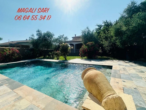 Image d'un maison 8 pièces 142 m² à 384000€ à saint-hilaire-de-brethmas (30560)