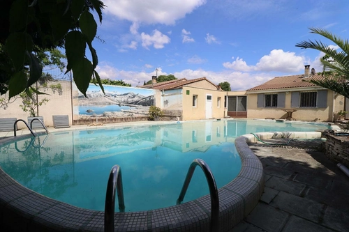Image d'un maison 4 pièces 108 m² à 350000€ à les angles (65100)