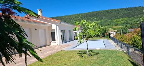 Image d'un maison 5 pièces 156 m² à 750000€ à ceyzériat (01250)