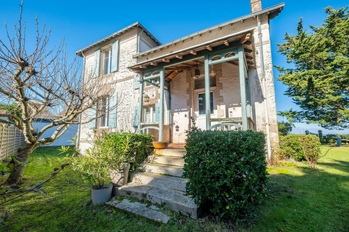 Image d'un maison 6 pièces 123 m² à 1545000€ à mesquer (44420)