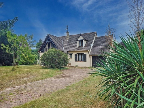 Image d'un maison 6 pièces 145 m² à 350000€ à mittainville (78125)
