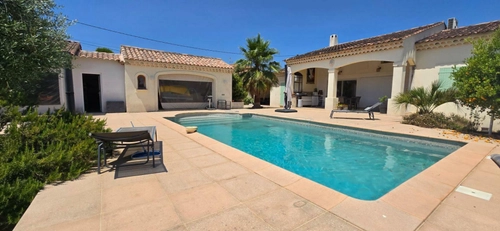 Image d'un maison 6 pièces 163 m² à 640000€ à le muy (83490)