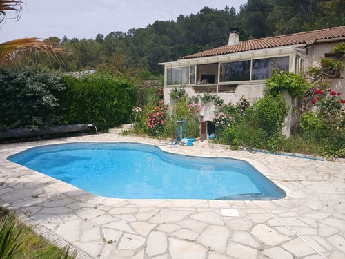 Image d'un maison 6 pièces 119 m² à 400000€ à le val (83143)