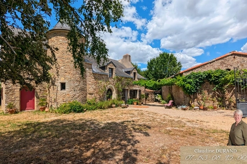 Image d'un maison 8 pièces 253 m² à 792900€ à couëron (44220)