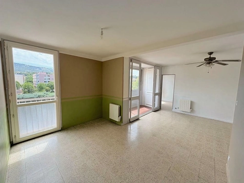 Image d'un appartement 3 pièces 66 m² à 190000€ à aubagne (13400)