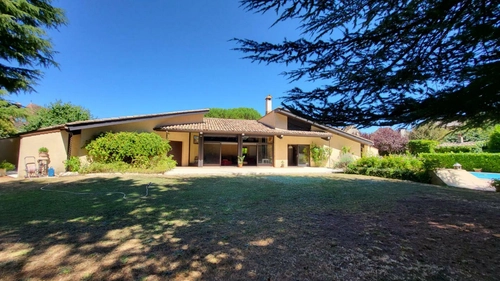 Image d'un maison 10 pièces 290 m² à 446000€ à mussidan (24400)