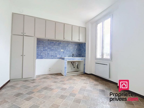 Image d'un appartement 4 pièces 71 m² à 835€ à saint-maximin-la-sainte-baume (83470)