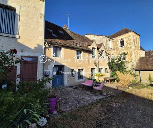 Image d'un maison 7 pièces 168 m² à 175500€ à nogent-le-rotrou (28400)