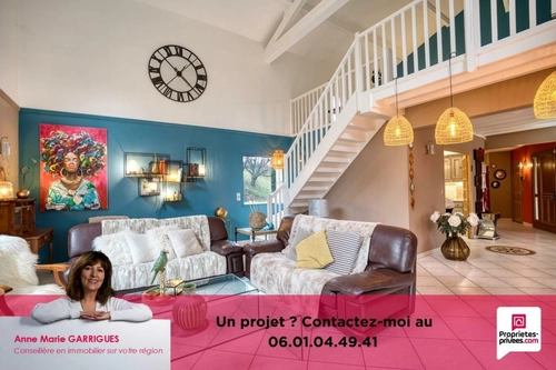 Image d'un maison 5 pièces 295 m² à 812000€ à fontaines-saint-martin (69270)