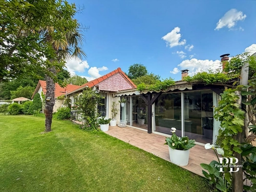 Image d'un maison 9 pièces 248 m² à 630000€ à vendays-montalivet (33930)