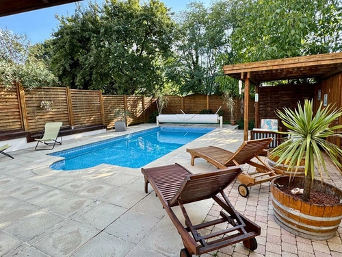 Image d'un maison 8 pièces 182 m² à 630000€ à chassieu (69680)