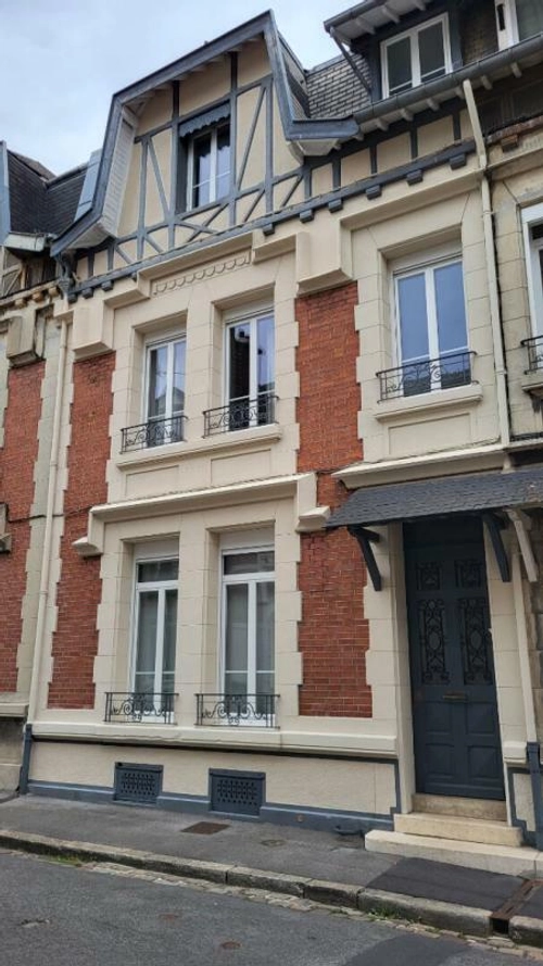 Image d'un maison 7 pièces 195 m² à 311000€ à saint-quentin (02100)