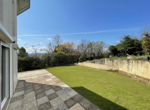 Image d'un maison 4 pièces 138 m² à 2595€ à thoiry (01710)