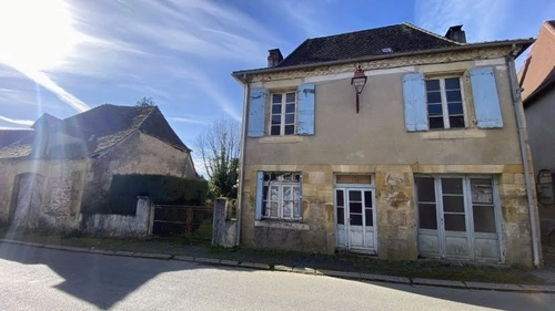 Image d'un maison 6 pièces 100 m² à 68000€ à dussac (24270)