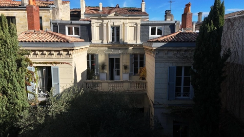 Image d'un maison 8 pièces 310 m² à 2048000€ à bordeaux (33200)