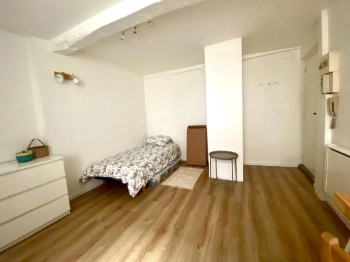 Image d'un studio meublé 20 m² à 460€ à orléans (45100)