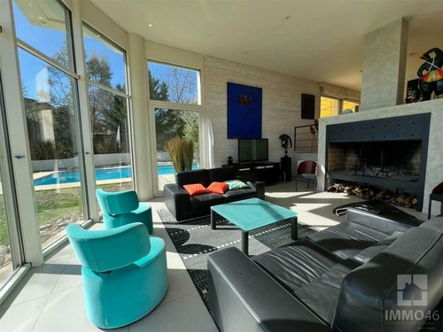 Image d'un maison 5 pièces 190 m² à 570000€ à cahors (46000)