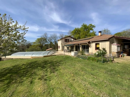 Image d'un maison 8 pièces 176 m² à 378000€ à gramat (46500)