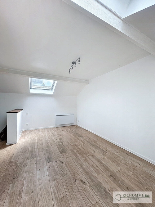 Image d'un appartement 1 pièce 23 m² à 480€ à reims (51100)