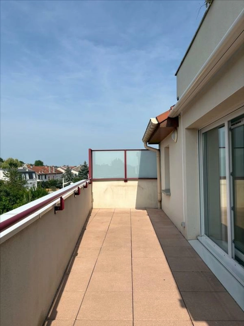 Image d'un appartement 3 pièces 92 m² à 1195€ à essey-lès-nancy (54270)