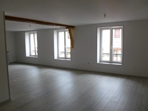 Image d'un appartement 3 pièces 84 m² à 590€ à lunéville (54300)