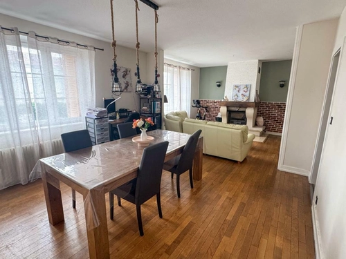 Image d'un appartement 7 pièces 186 m² à 247000€ à delme (57590)