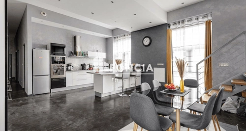 Image d'un appartement 3 pièces 107 m² à 189000€ à tourcoing (59200)