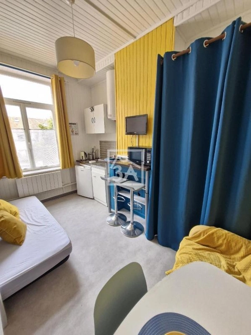 Image d'un studio meublé 11 m² à 310€ à calais (62100)
