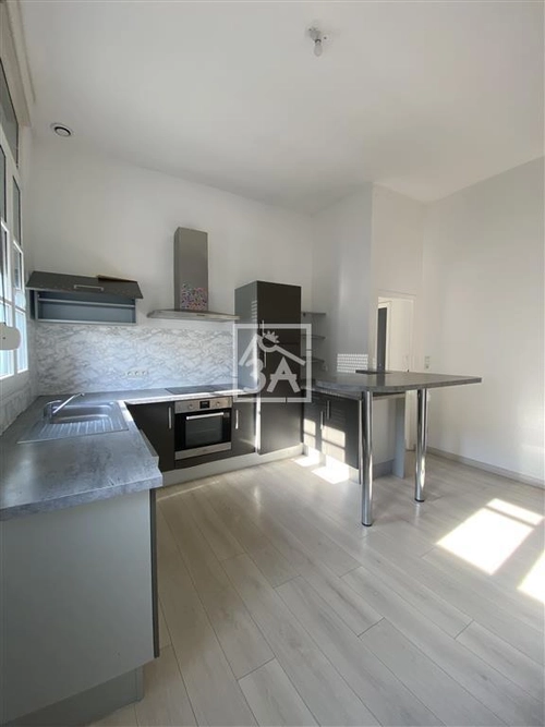 Image d'un appartement 5 pièces 82 m² à 148280€ à calais (62100)