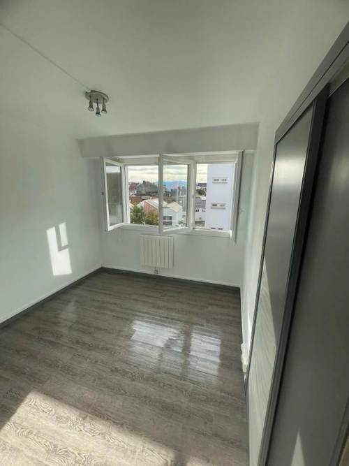 Image d'un appartement 1 pièce 15 m² à 52000€ à pau (64000)