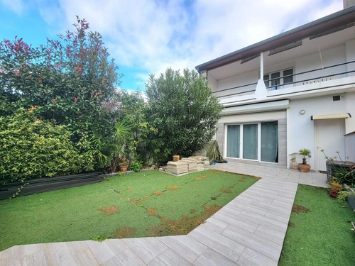 Image d'un maison 7 pièces 200 m² à 381000€ à pau (64000)