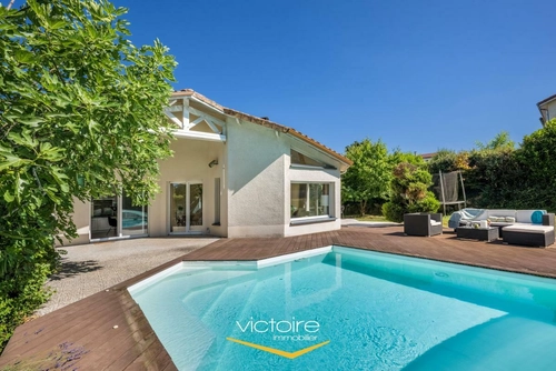 Image d'un maison 6 pièces 225 m² à 820000€ à genas (69740)