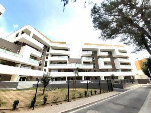 Image d'un appartement 2 pièces 40 m² à 590€ à nîmes (30000)