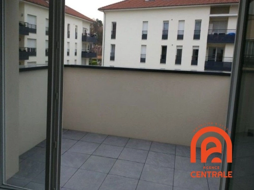 Image d'un appartement 3 pièces 59 m² à 812€ à meyzieu (69330)