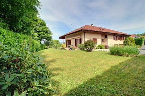 Image d'un maison 6 pièces 180 m² à 950000€ à ballaison (74140)