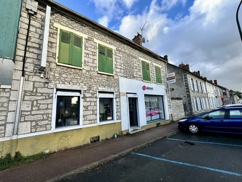Image d'un maison 6 pièces 99 m² à 120000€ à souppes-sur-loing (77460)