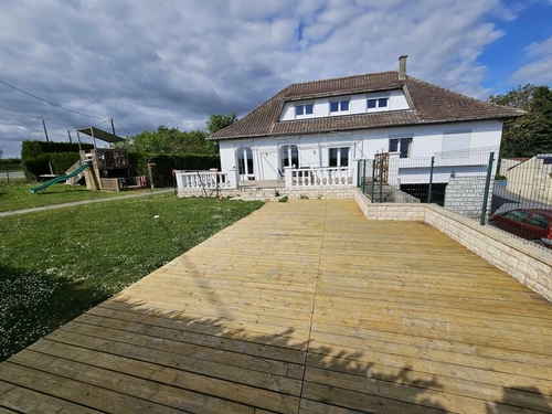 Image d'un maison 8 pièces 146 m² à 183000€ à guise (02120)