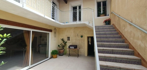 Image d'un maison 7 pièces 145 m² à 1120€ à congénies (30111)
