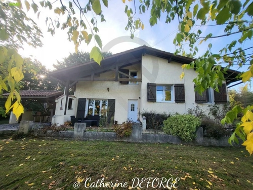 Image d'un maison 10 pièces 120 m² à 280500€ à tizac-de-lapouyade (33620)