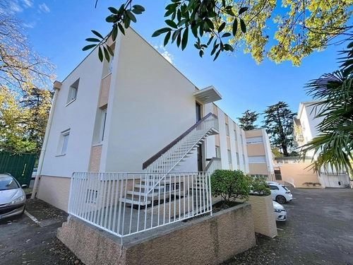 Image d'un appartement 1 pièce 26 m² à 67000€ à billère (64140)